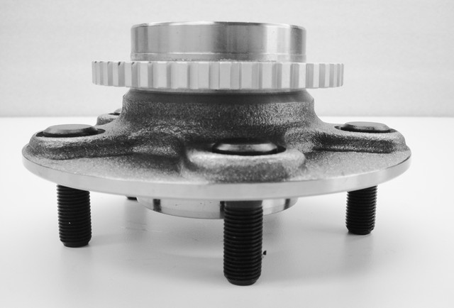  530687 Wheel Bearing and Hub Assembly For INFINITI,NISSAN